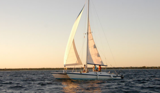 catamaran sailing akumal