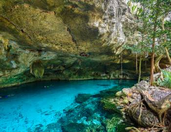 Dos Ojos cenote