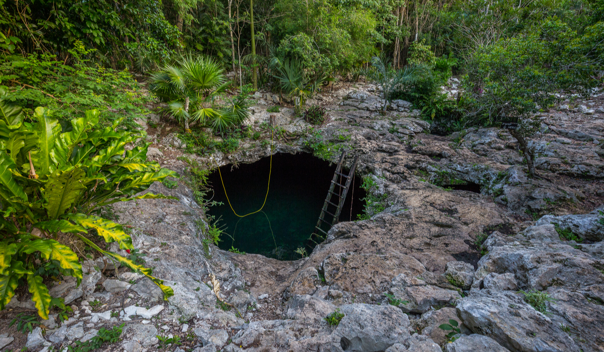 Tample of Doom cenote